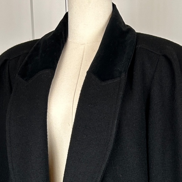 Vintage Wool & Velvet Coat - Picture 4 of 8